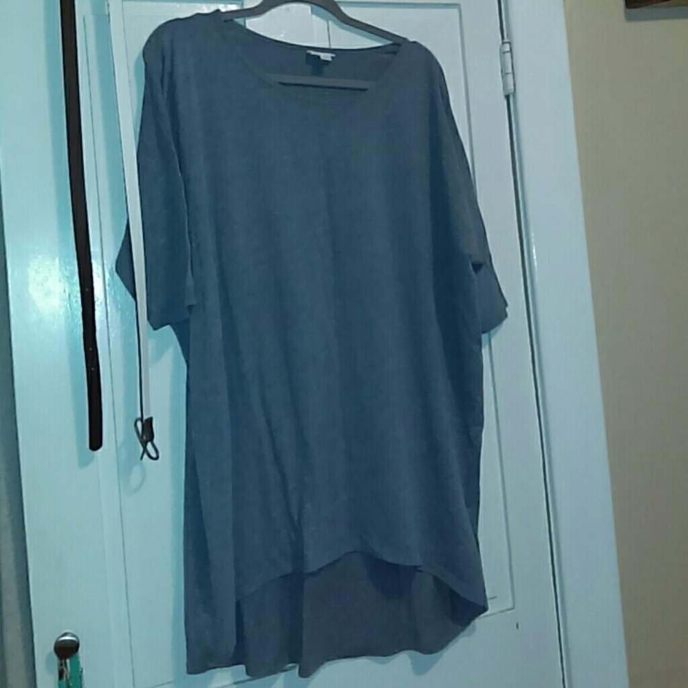 Lularoe Heather Blue Irma